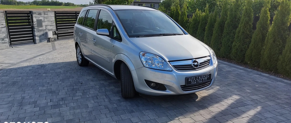 Opel Zafira cena 16900 przebieg: 176448, rok produkcji 2009 z Czarna Woda małe 137